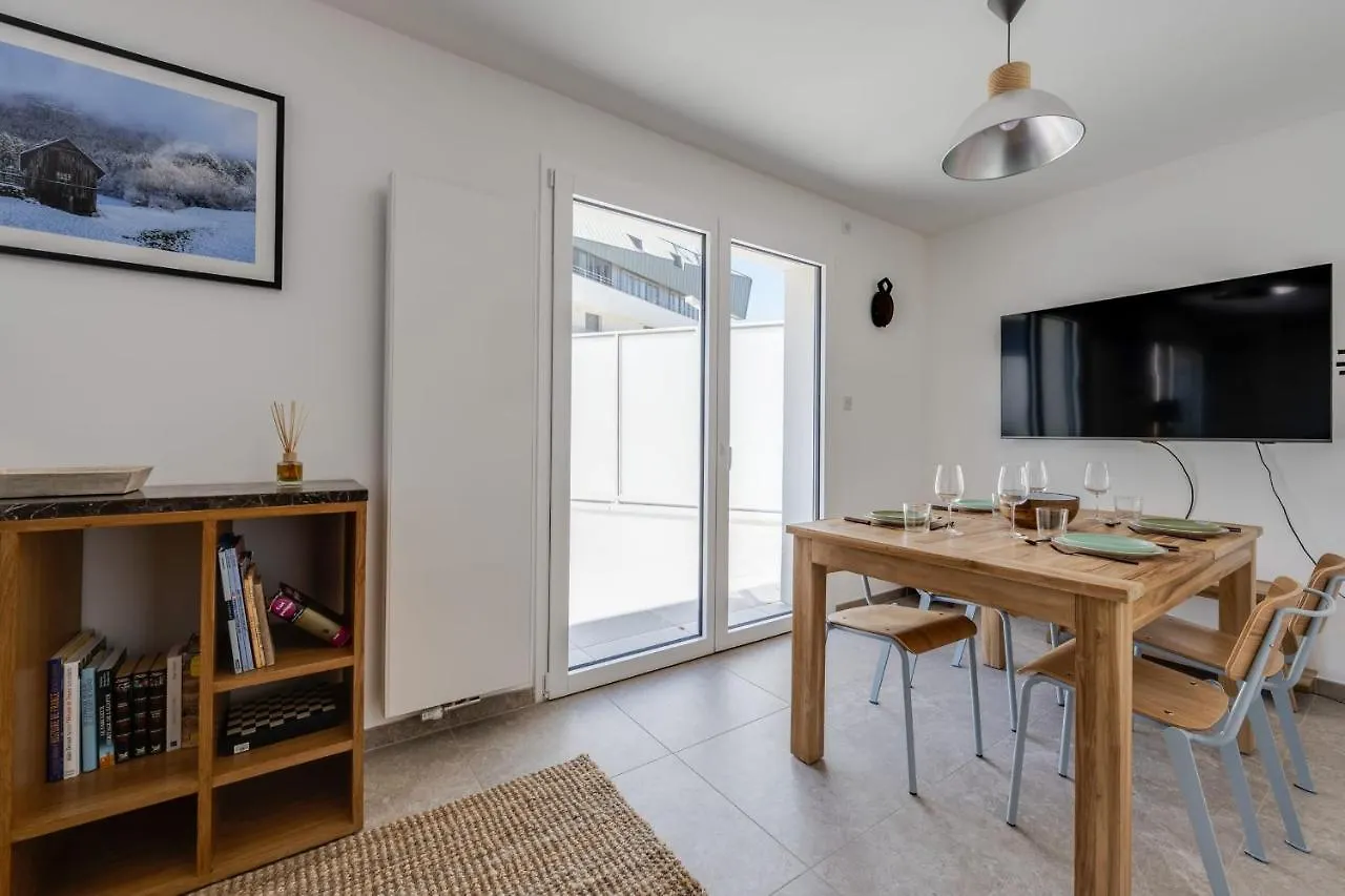 Tera - Joli T2 avec garage pour 4 personnes proche Plage Annecy Appartement